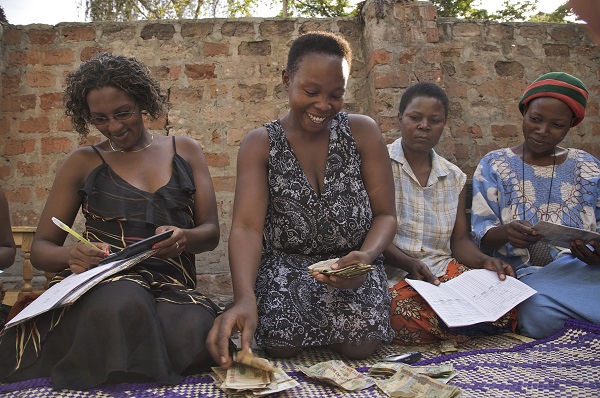 A Village Organization meeting in BRAC's Uganda Microfinance Program, where locally hired Microfinance Officers and elected Village Organization officers share responsibilities for approving loans and applications for membership. (Photo: BRAC)
