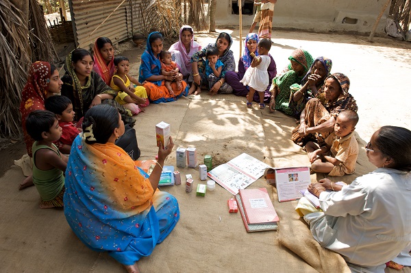 A group of women attend a Heath Forum in Shapaisree village in Kapasia. Bangladesh. (Photo: BRAC/Shehzad Noorani